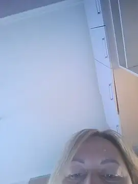 ChristinaYork online show from June 25, 5:05 am