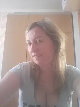ChristinaYork online show from June 15, 7:19 am