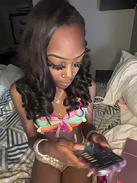 Loopsies online show from April 22, 5:20 pm