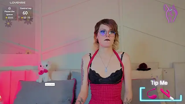 Snapshot of Rossie_huntt chatting on March 3, 1:29 pm Rossie huntt online show from March 3, 1:29 pm