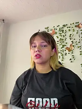 aurora bela online show from March 24, 5:13 pm