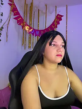 aurora bela online show from April 2, 4:30 am