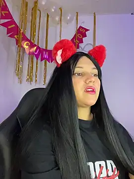 aurora bela online show from April 1, 4:47 am