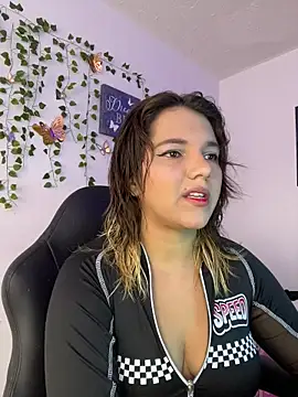 aurora bela online show from March 22, 4:08 pm