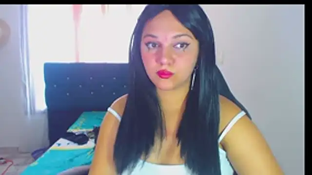 Snapshot of aurora_bela chatting on July 3, 1:28 pm aurora bela online show from July 3, 1:28 pm