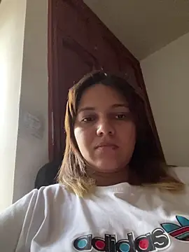 aurora bela online show from March 21, 1:15 pm