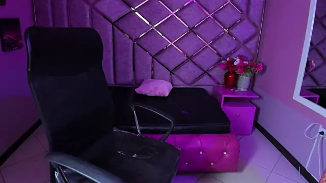 VeronicaCream  online show from March 21, 9:08 pm