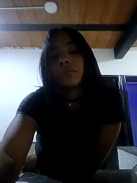 Snapshot of Rommen_N_Zoe chatting on March 27, 10:22 pm Rommen N Zoe online show from March 27, 10:22 pm