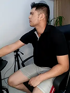 ritzabeth daniel online show from March 12, 2:17 am