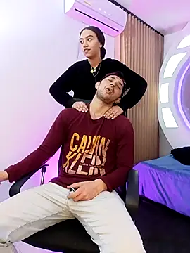 ritzabeth daniel online show from March 29, 2:13 am