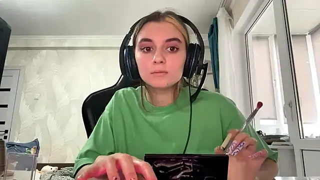 PluralPalaver online show from February 26, 7:08 am