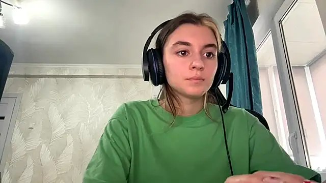 PluralPalaver online show from February 27, 7:19 am