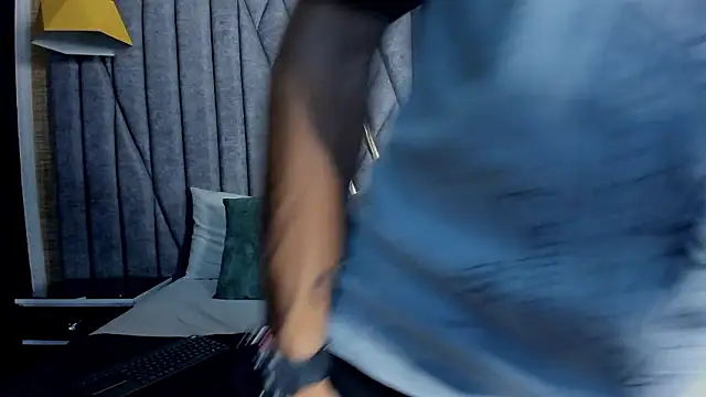 DanteLuxx online show from March 3, 2:40 am