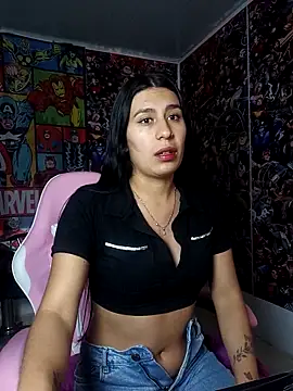 charlottte wh online show from March 12, 12:31 pm