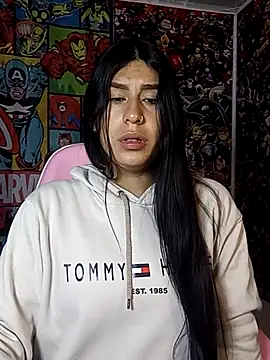 charlottte wh online show from April 4, 7:48 am