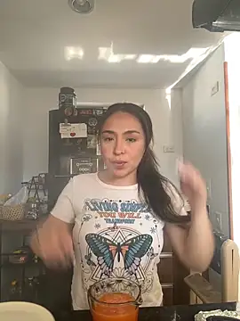 SofiBaez online show from May 12, 12:33 pm