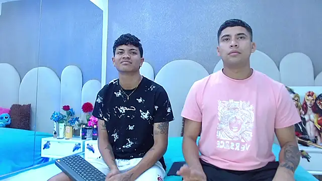 party duo boys online show from May 10, 10:33 pm