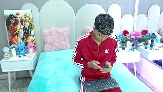 party duo boys online show from March 5, 3:14 am
