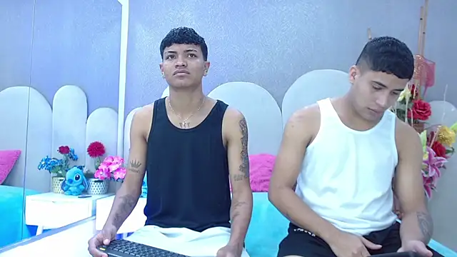 party duo boys online show from May 2, 3:56 am