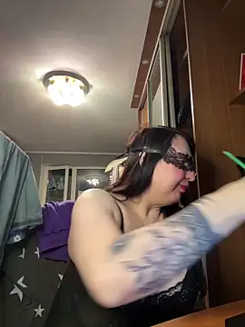 EvaBeautyXx online show from April 10, 9:33 pm