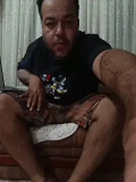 UrsoBissexualPauGrosso online show from April 23, 5:47 am