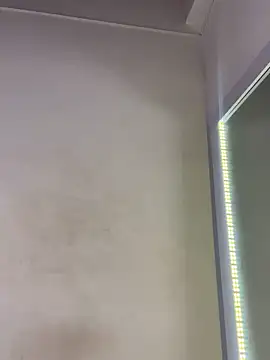 Maddie 7 online show from April 18, 2:36 am