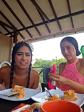 SAMY AND ARI online show from April 19, 3:24 pm