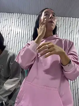 SAMY AND ARI online show from March 30, 11:11 am