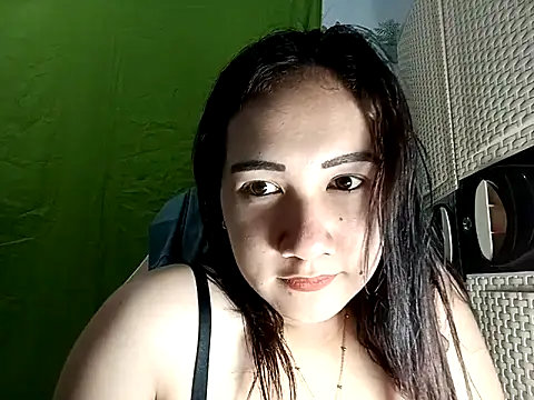 missrica13 online show from March 10, 7:23 am