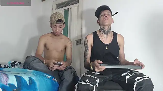 Snapshot of gabriel_reyes21 chatting on June 30, 11:16 pm gabriel reyes21 online show from June 30, 11:16 pm