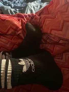 DAPHNE  00 online show from March 7, 9:16 am