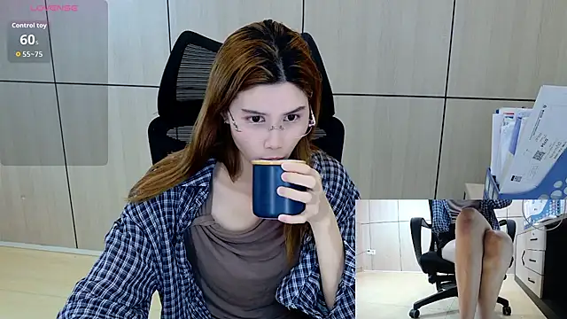 zhen-68 online show from April 24, 12:45 am