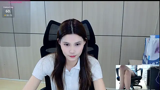 Snapshot of zhen-68 chatting on June 1, 7:19 am zhen-68 online show from June 1, 7:19 am