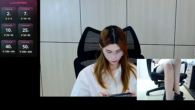zhen-68 online show from May 2, 2:50 am