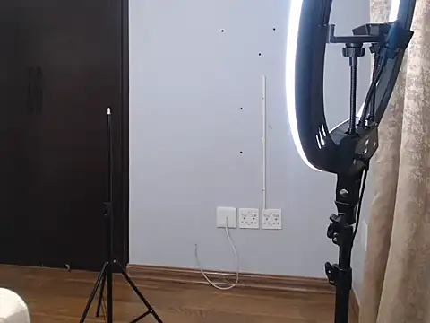 Snapshot of BabyQutie chatting on March 2, 5:08 am BabyQutie online show from March 2, 5:08 am