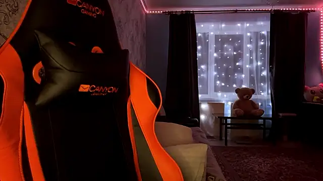 AkikoAnkrom online show from March 1, 9:26 pm