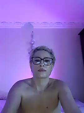 LunaBlaise online show from June 1, 6:35 am