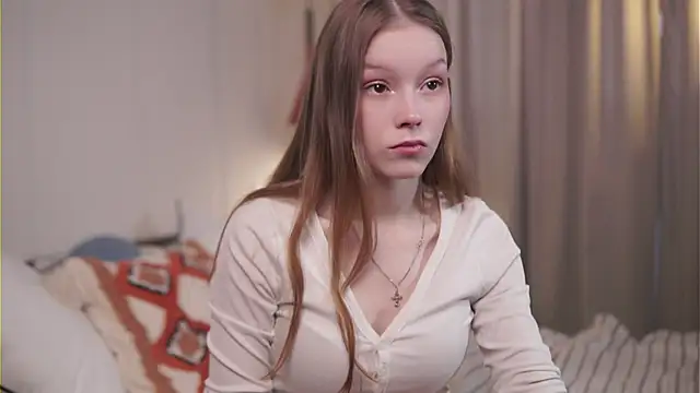 VenaLammo online show from March 25, 1:32 pm