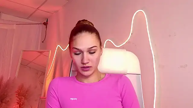 Sweet Emilya online show from March 8, 11:57 am