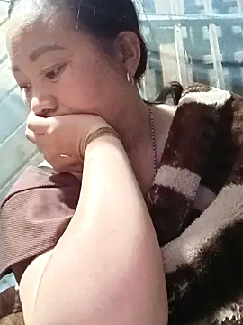 Lindxx-hot online show from March 24, 10:32 pm