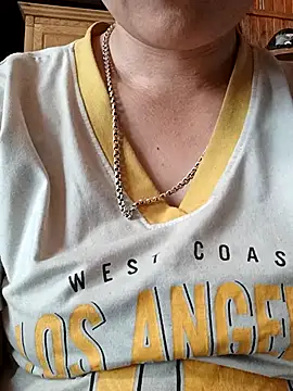 Lindxx-hot online show from April 5, 6:42 am