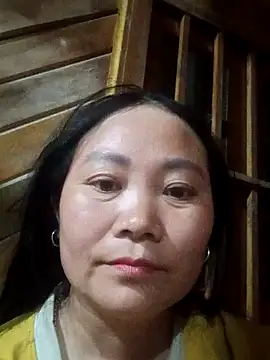 Snapshot of Lindxx-hot chatting on February 28, 12:05 pm Lindxx-hot online show from February 28, 12:05 pm