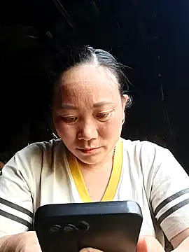 Lindxx-hot online show from April 3, 2:29 am