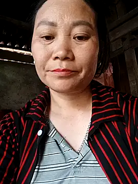 Snapshot of Lindxx-hot chatting on March 1, 2:00 am Lindxx-hot online show from March 1, 2:00 am