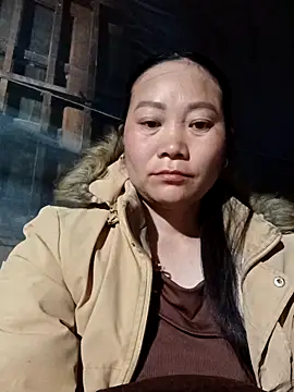 Lindxx-hot online show from March 6, 10:05 pm