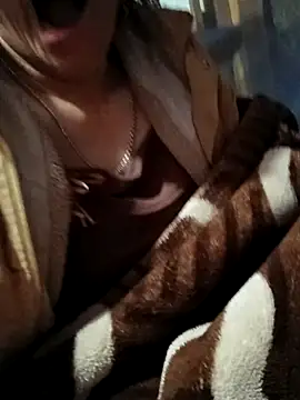 Lindxx-hot online show from March 13, 11:43 pm