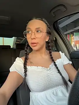 Bunny Lush online show from April 6, 4:08 am