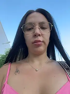 Snapshot of Bunny_Lush chatting on July 14, 4:17 am Bunny Lush online show from July 14, 4:17 am