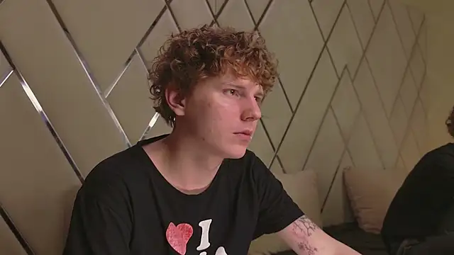 Snapshot of Mickey_Hawk chatting on February 27, 5:07 am Mickey Hawk online show from February 27, 5:07 am