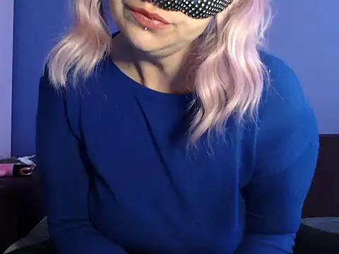 Gin Pink online show from April 9, 2:12 pm
